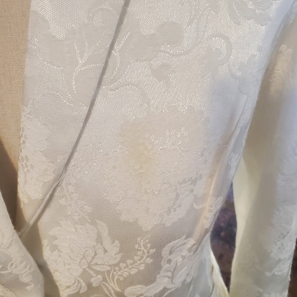 Vintage Betsey Johnson Embroidered Floral bridal Jacket Small white blazer - Picture 12 of 16